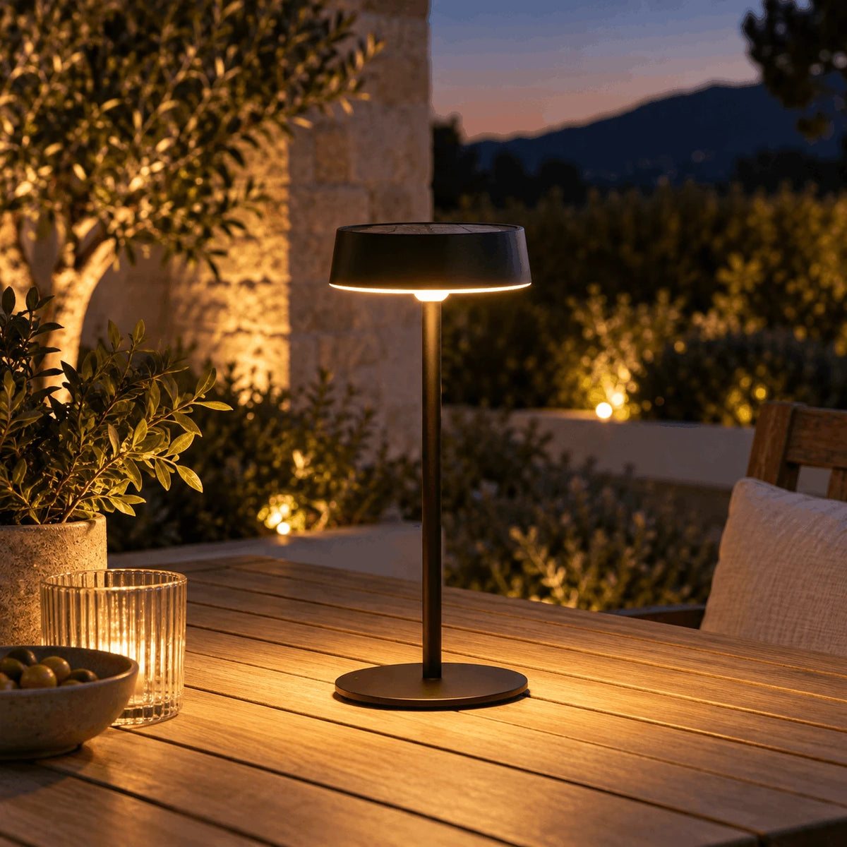 Lampe KVF : Solaire, USB, 3 Couleurs